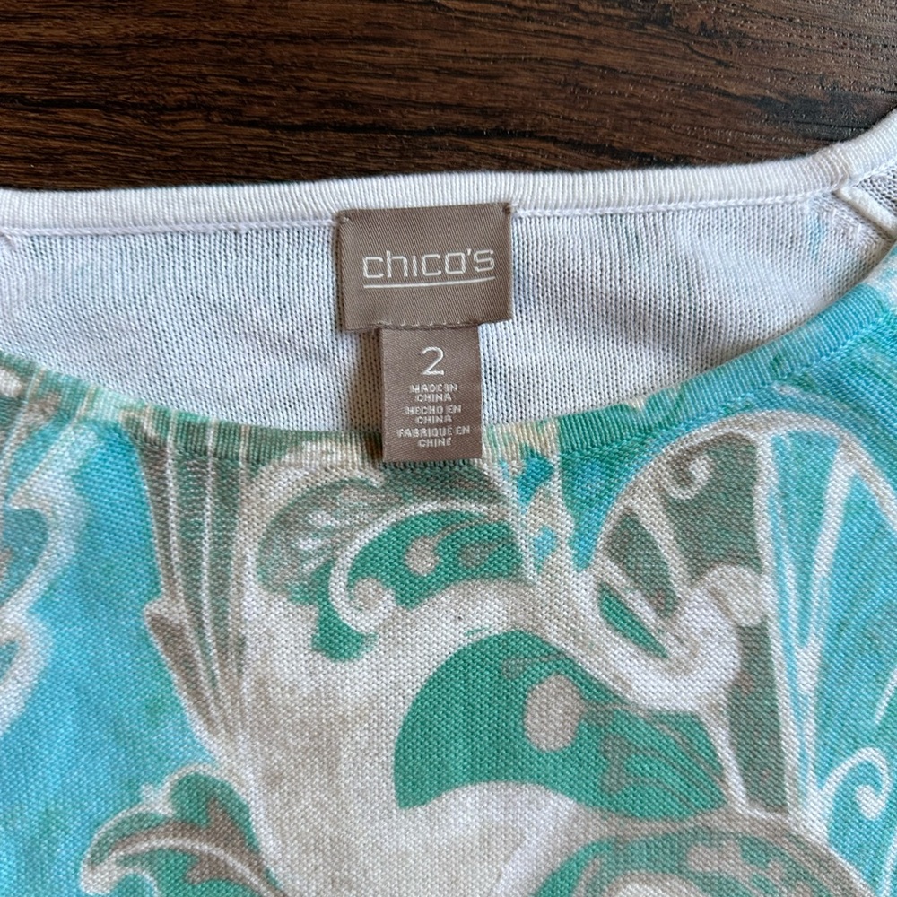Large (2) Chico's Turquoise and Cream Swirl Top paisley - Picture 6 of 7